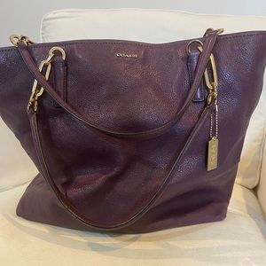 Coach Bag.Used a few times.Really great condition!